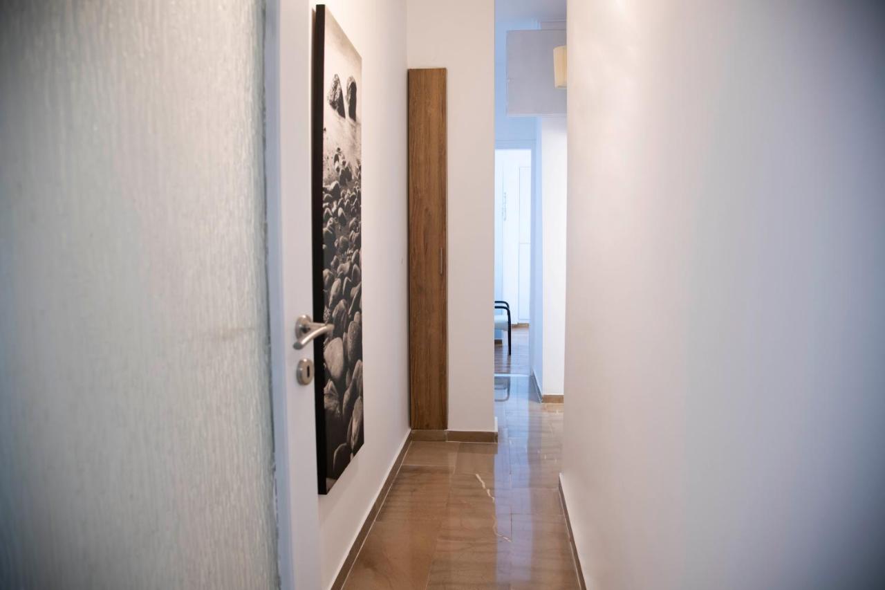 Konstantinos Stylish Brand New Apt In The Heart Of Atina Dış mekan fotoğraf